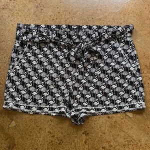 ANN Taylor Loft black and white flamingo tie waist‎ shorts